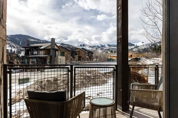 Blackstone Retreat