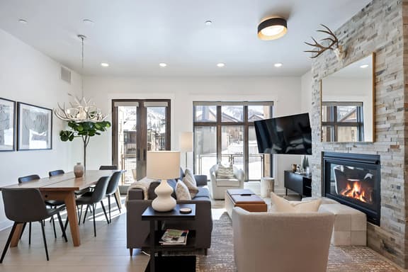 Blackstone Retreat